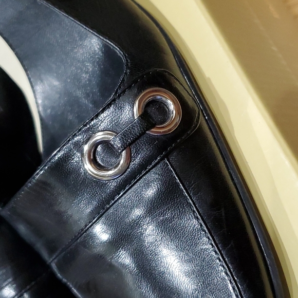 Enzo Angiolini Black Leather Heels - Picture 4 of 6